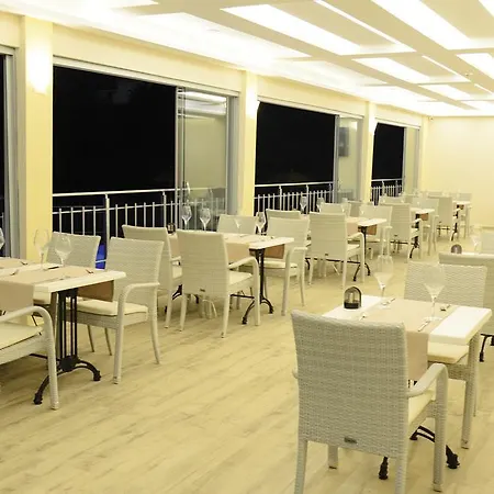 Ozgur Bey (adults Only) فندق