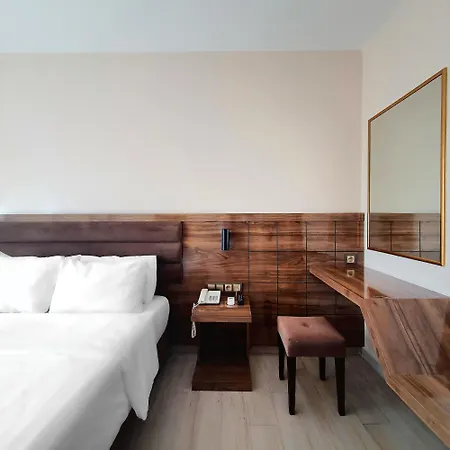 فندق Ozgur Bey (adults Only) 3*